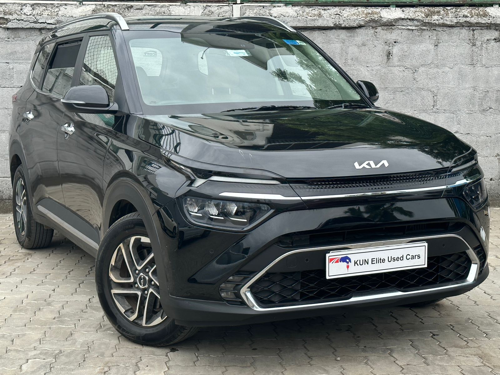kia-carens