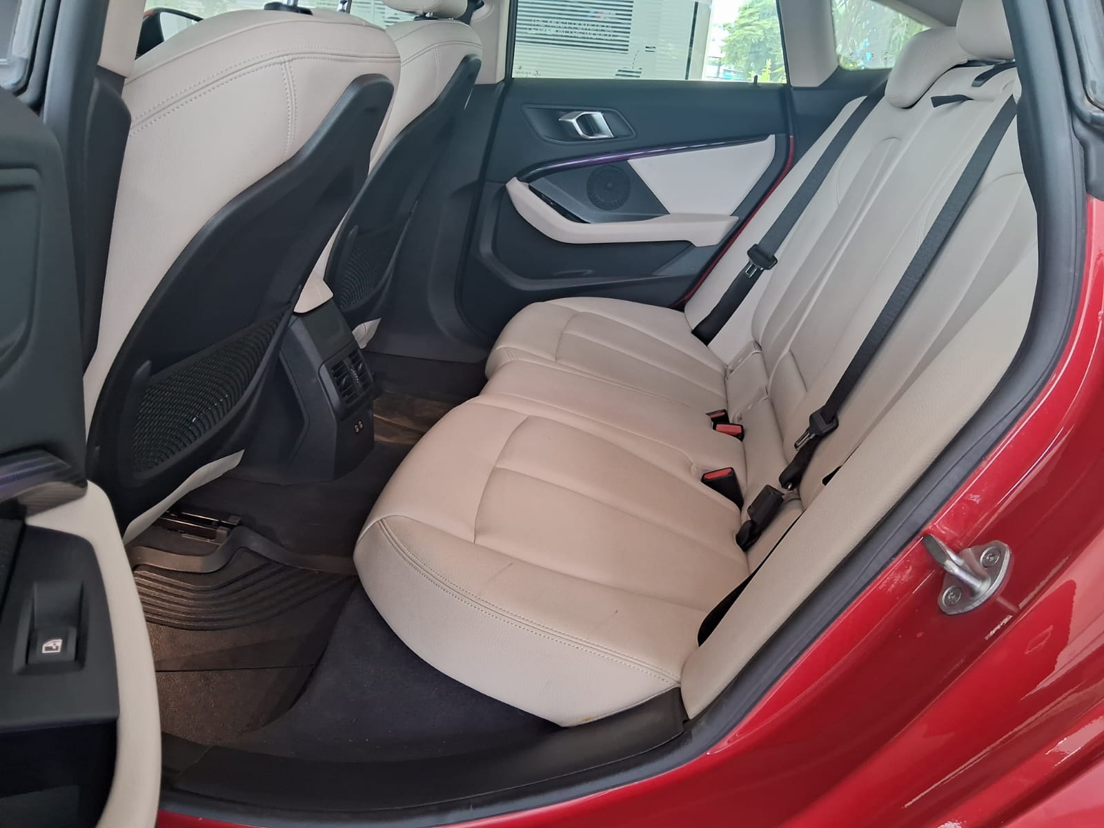 BMW 220d coupe sportline back seat