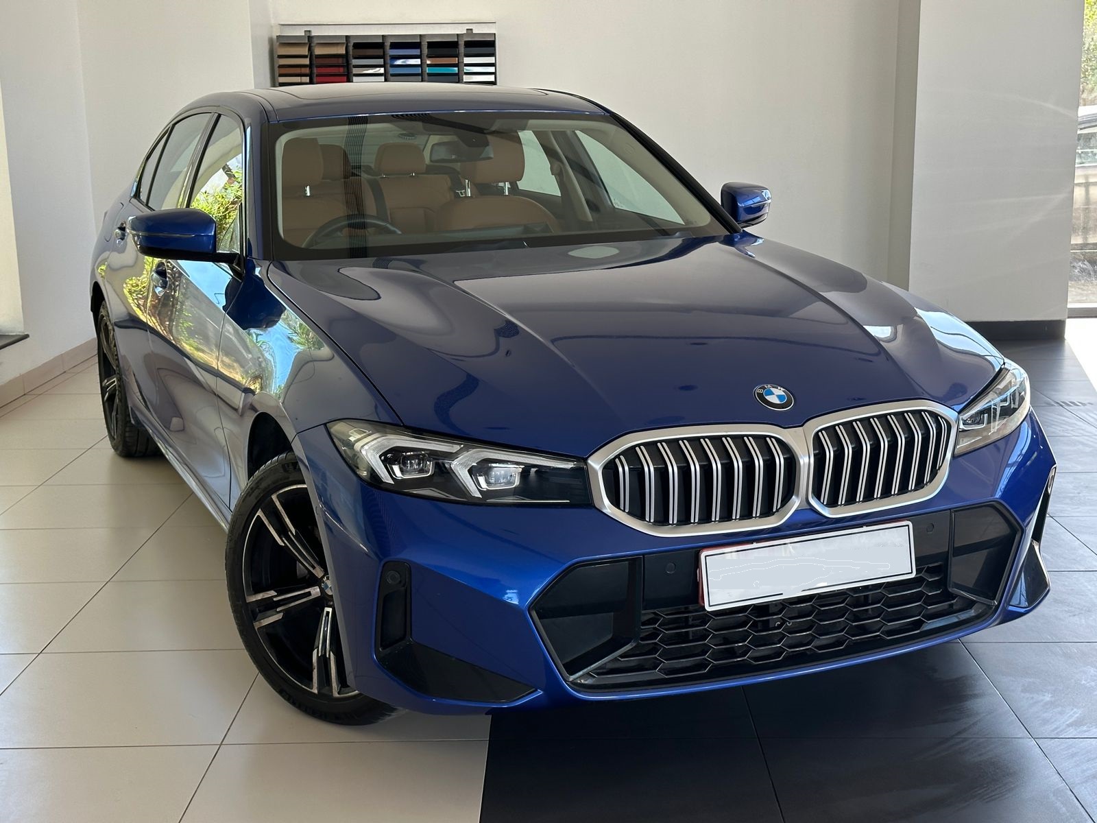 Demo Car – THE BMW 3 SERIES GRAN LIMOUSINE