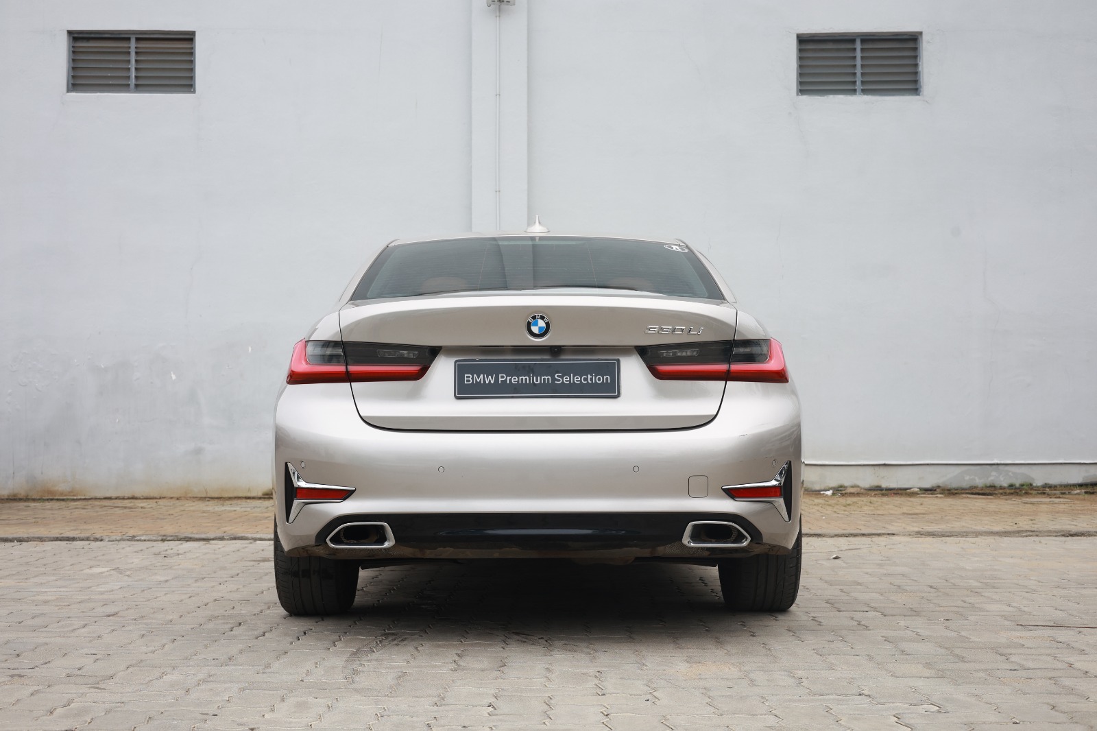 WhatsApp Image 2025-11-22 at 11.35.42 (1)