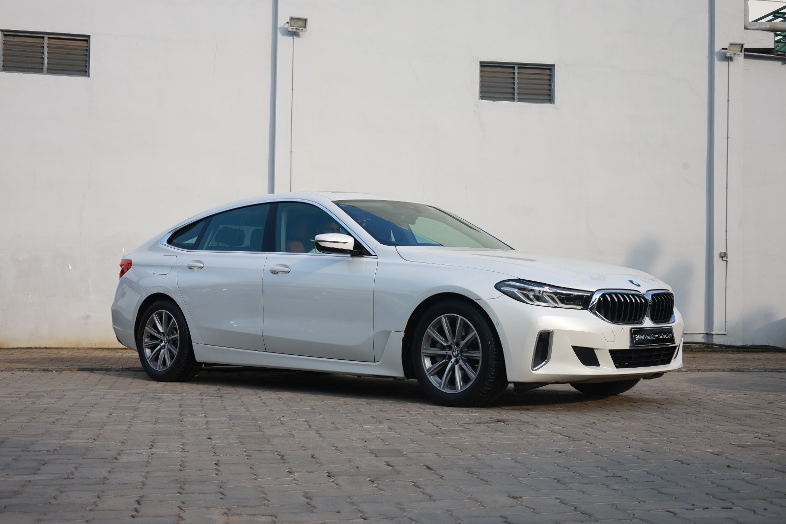 WhatsApp Image 2025-11-22 at 12.05.09 (2)